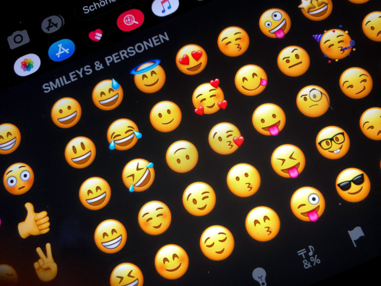 Emojis in Firmenchats